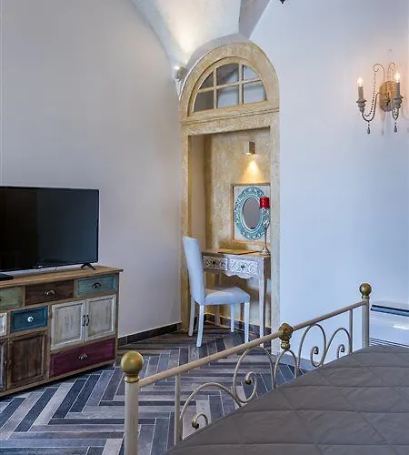 Tramonto Secret 5* Oia (Santorini)