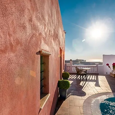 فندق Tramonto Secret أويا