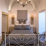 Hotel Tramonto Secret Oia